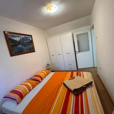 Dunja Hébergement de vacances Podgorica